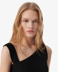 ASYMMETRICAL TOP