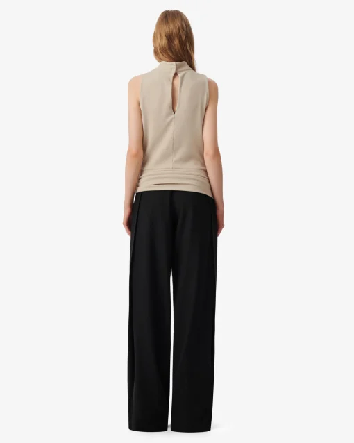 DRAPED TOP
