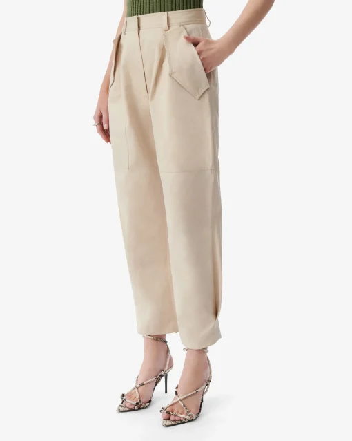 HIGH-WAISTED PANTS