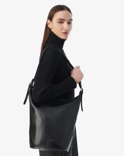 LEATHER BUCKET BAG