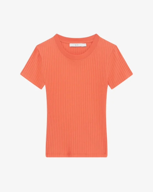 SHORT-SLEEVED T-SHIRT